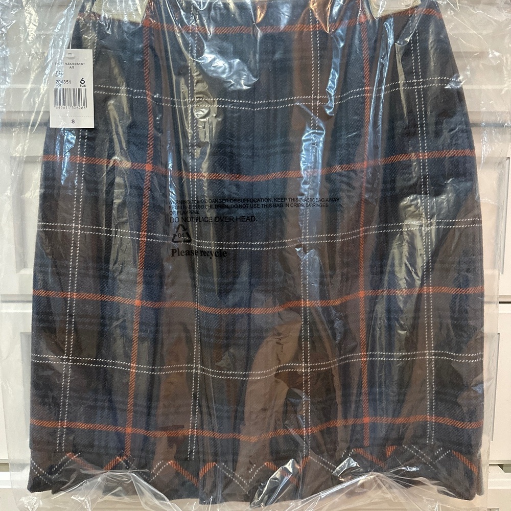Wool plaid skirt
